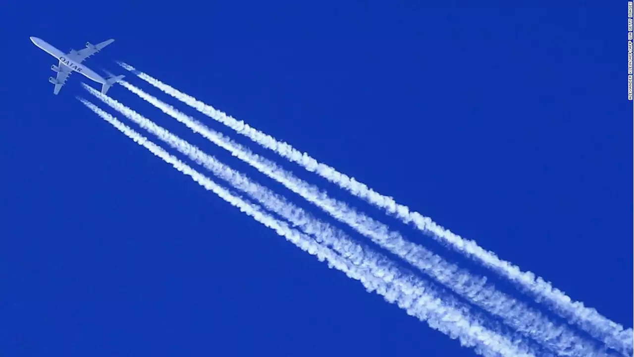 Contrails are a problem for aviation -- but there could be an easy solution