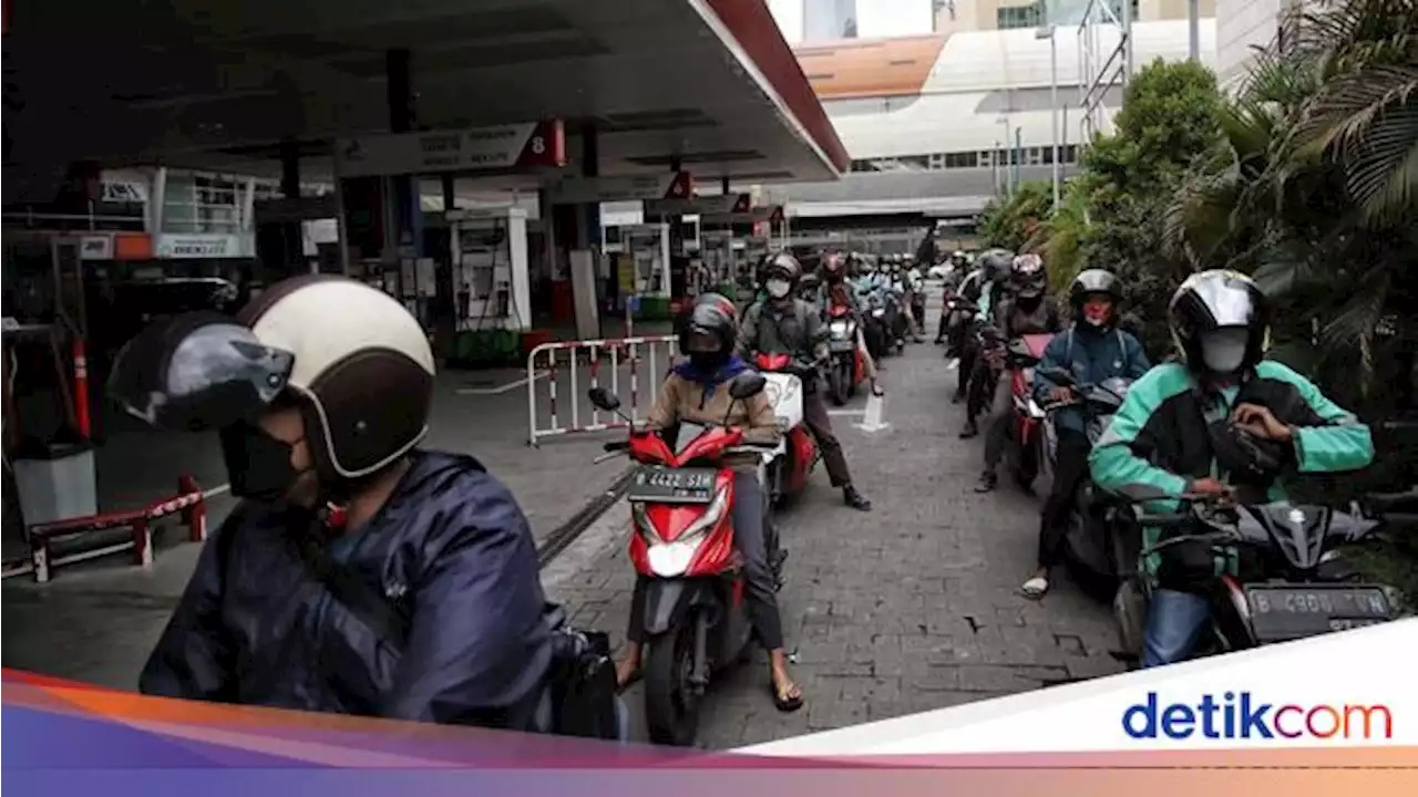 Data Kemenhub: 97% BBM 'Diminum' Motor & Mobil Pribadi