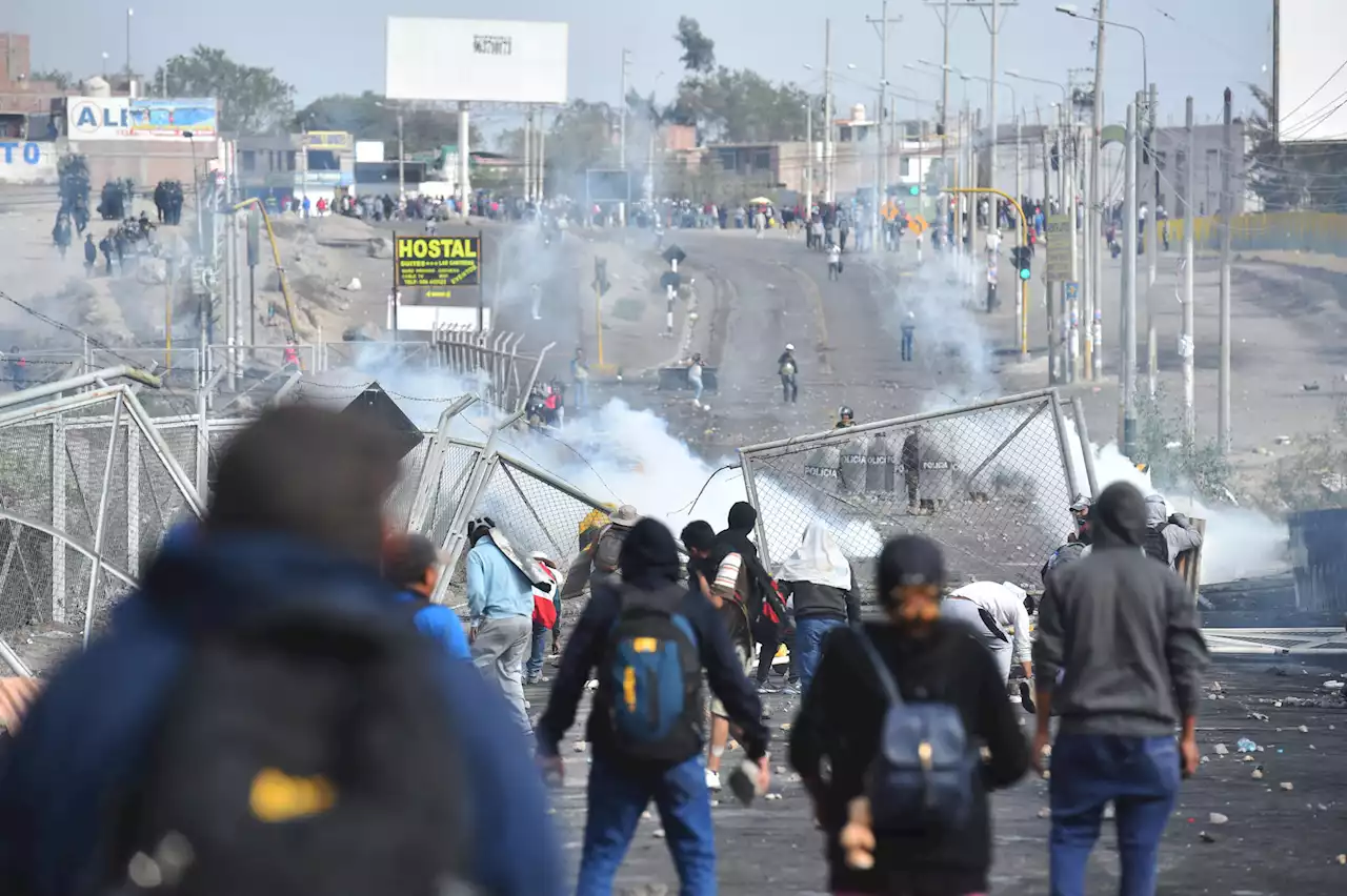 Continúan las protestas en Perú: 18 de 25 regiones están afectadas