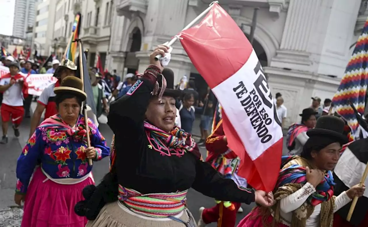 Multitudinaria toma a Lima para exigir renuncia de Boluarte