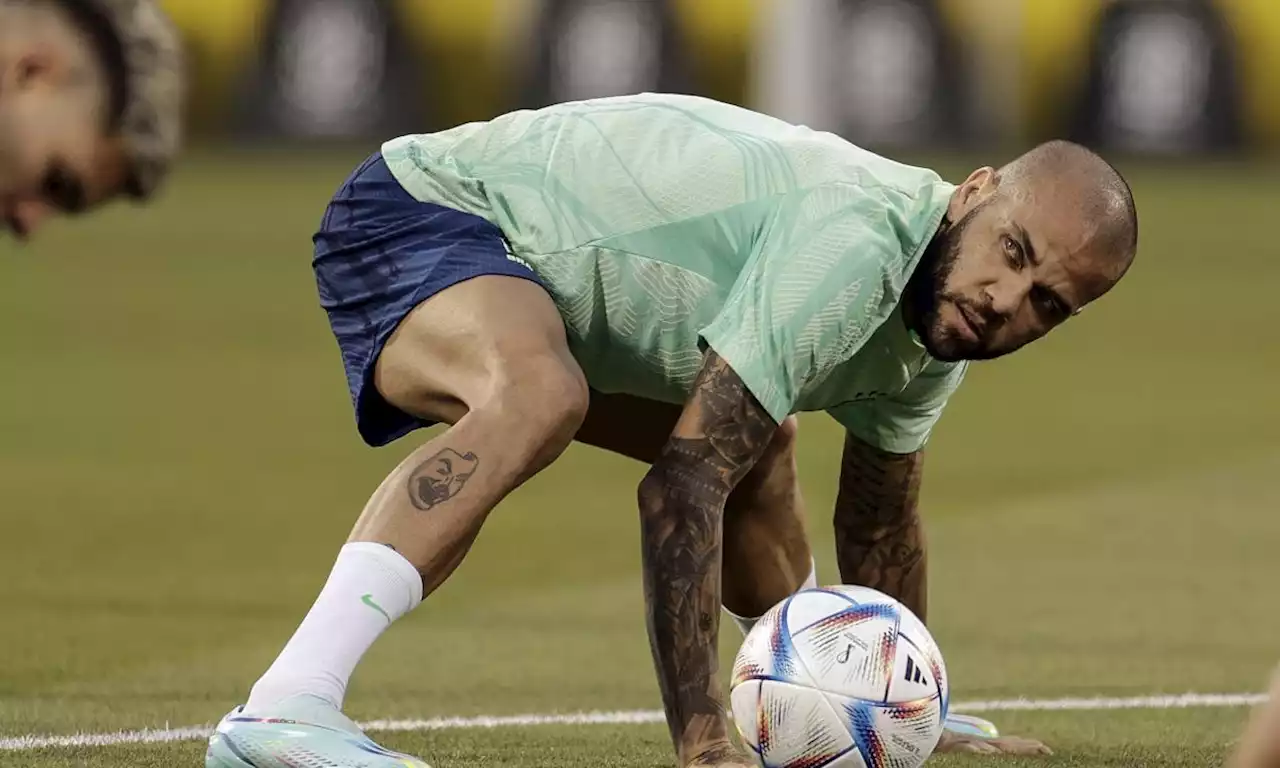 Dani Alves: ahora, en Pumas, su club, le cae con todo