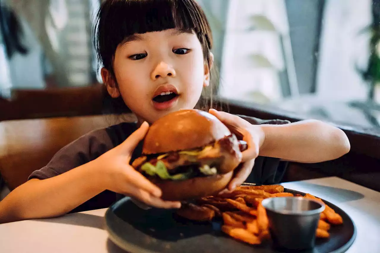 Raise Your Kid to Be a Great Restaurant Diner