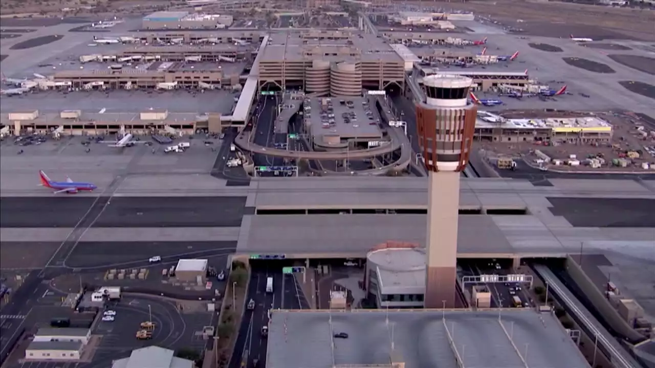 Super Bowl LVII: Phoenix Sky Harbor Airport preparing for surge in travelers