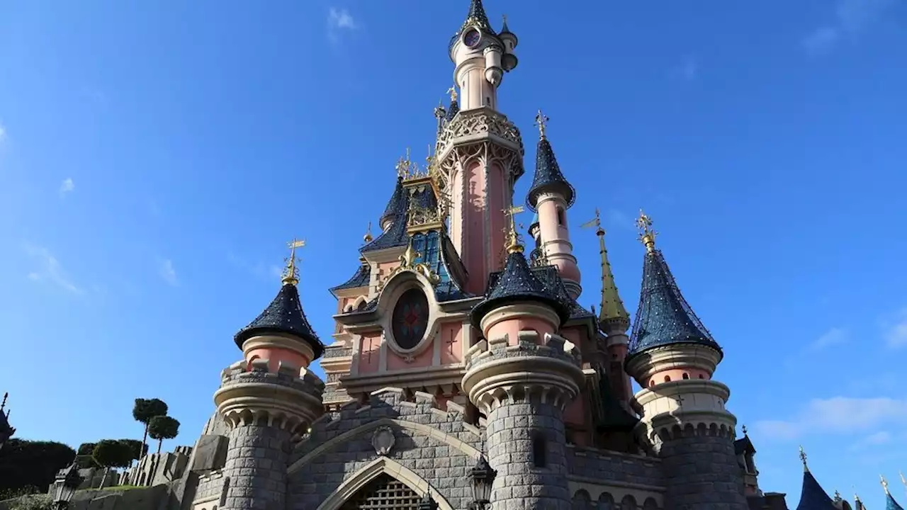 Personal de Disneyland es acusado de mofarse de una mujer discapacitada que sufrió una lesión mortal