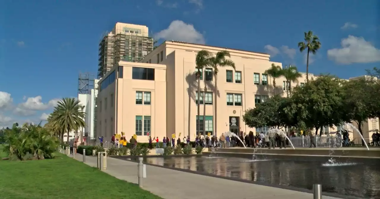 Janitorial workers who clean San Diego County Administration Center threaten to strike