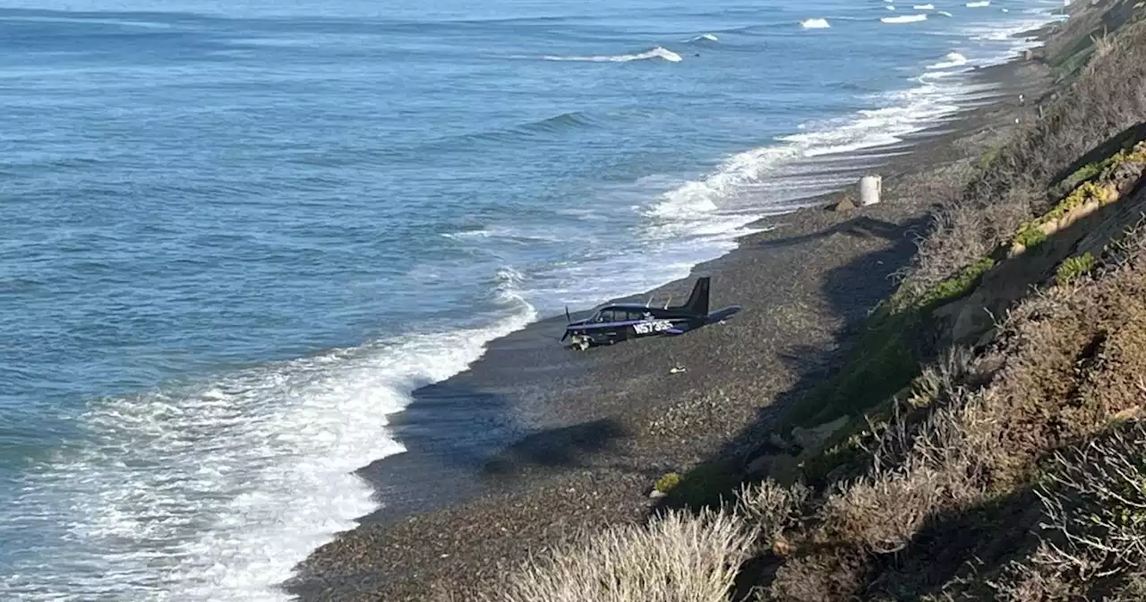 Small plane headed to Orange County lands on beach in Carlsbad