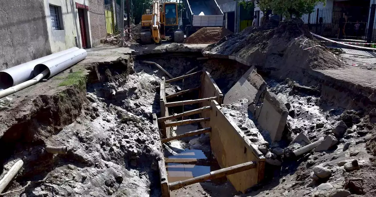 Córdoba: el caño de agua que se rompió en Villa Páez tenía más de 50 años | Ciudadanos | La Voz del Interior