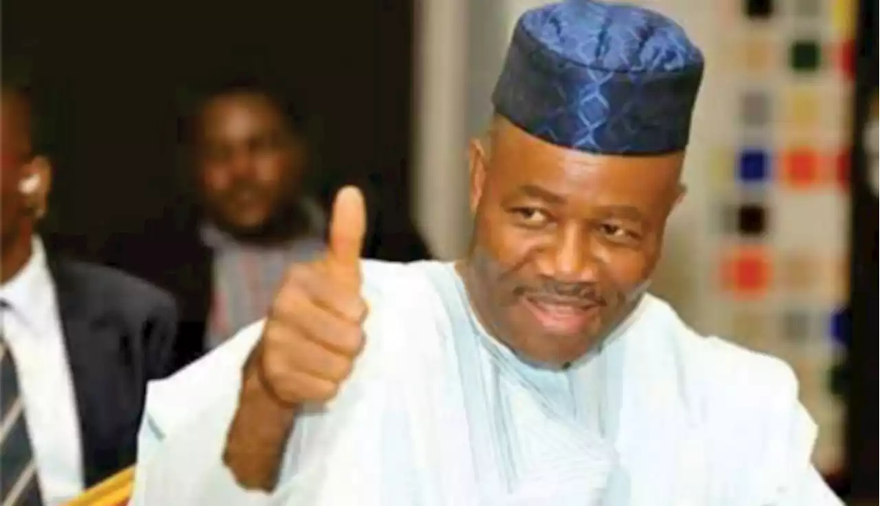 S'Court restores Akpabio as A'Ibom APC senatorial candidate