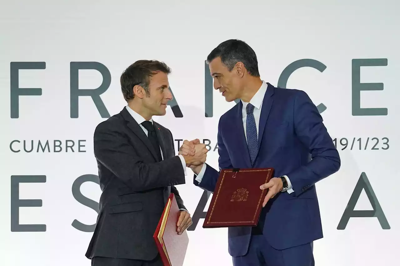 Sánchez y Macron escenifican el nacimiento del eje Madrid-París como actor clave de la UE