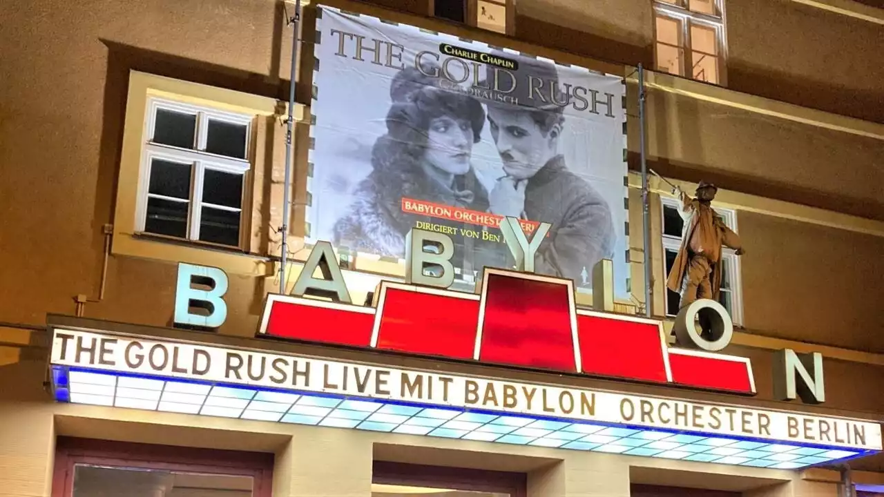 Babylon Berlin, la seule salle de cinéma muet dotée d’un orchestre permanent