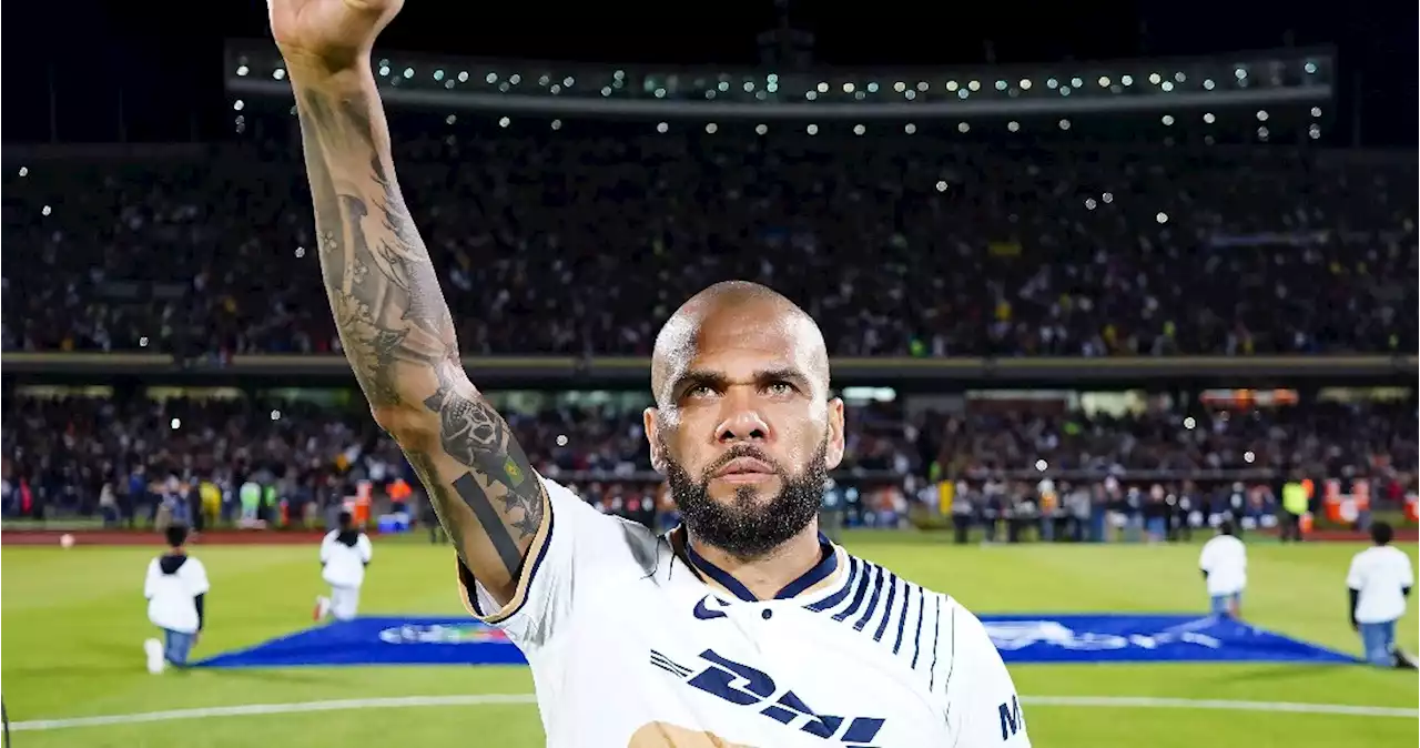 Pumas prevé “sanciones” contra Dani Alves tras acusación de agresión sexual en España