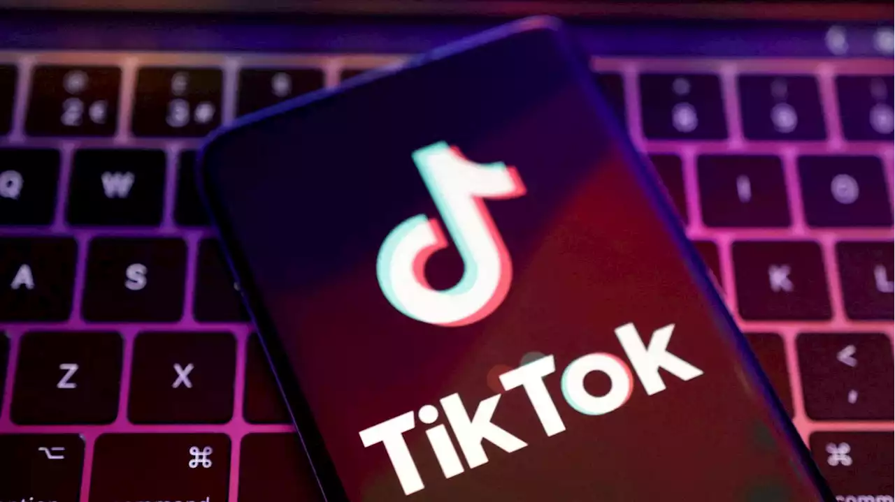 Lebensbedrohliche Inhalte: EU-Kommission droht Tiktok mit Verbot