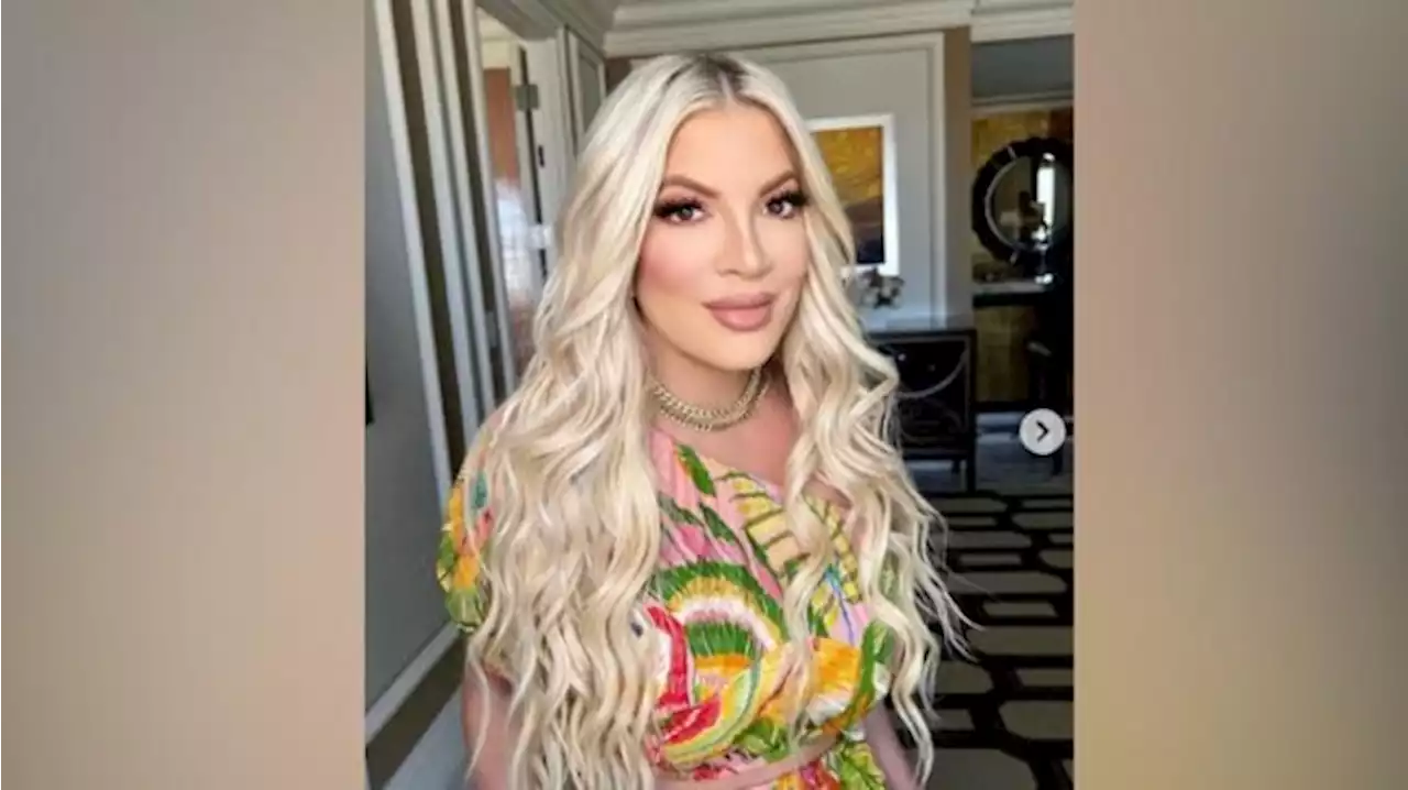 Tori Spelling Cerita Kondisi Putri Sulungnya Setelah Mengalami Migrain Hemiplegia