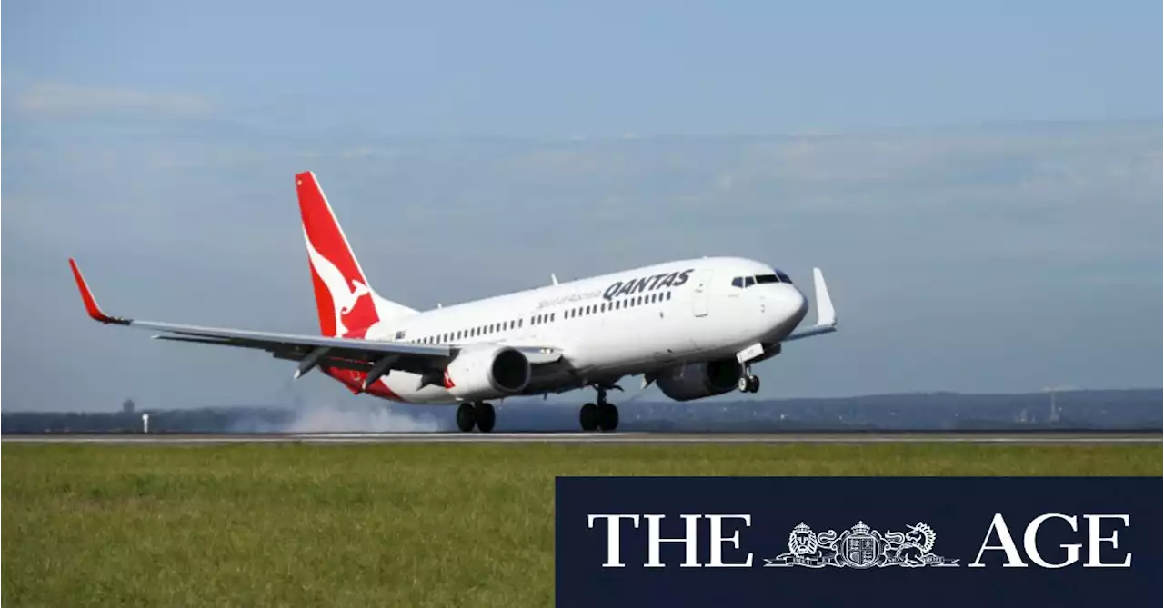 Qantas Boeing 737 turns back in third flight mishap in three days