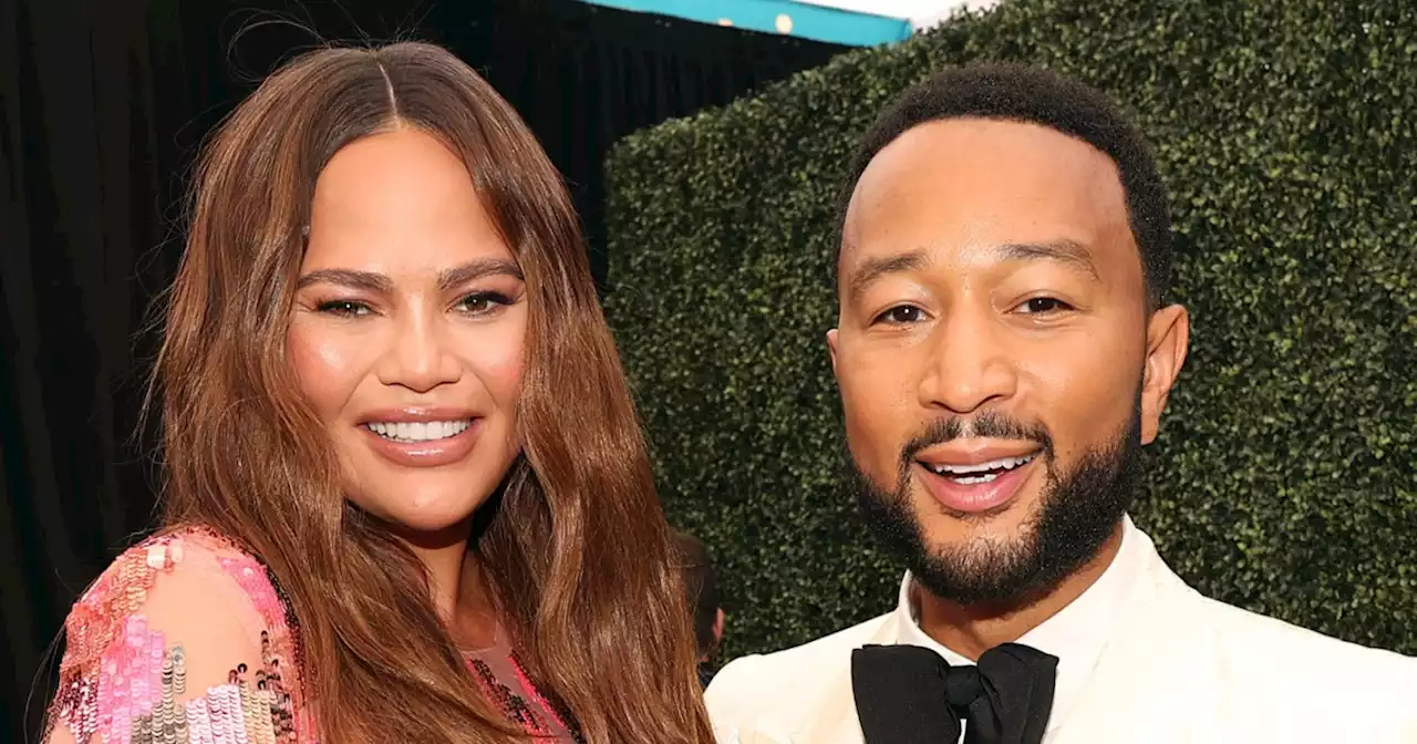 Chrissy Teigen and John Legend share baby daughter's name — and first photo