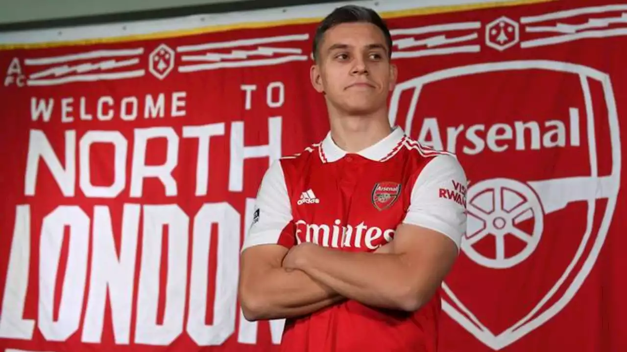 Arsenal anuncia oficialmente a Leandro Trossard como nuevo refuerzo