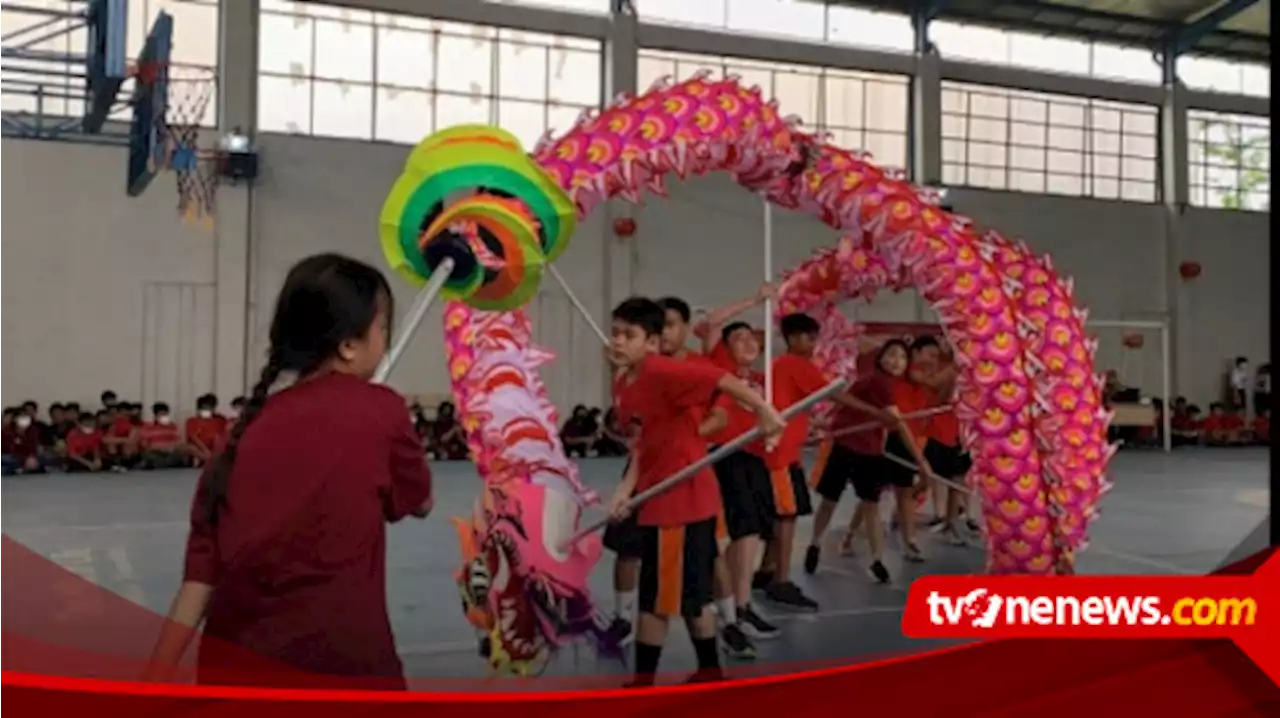 Sambut Imlek, Puluhan Siswa di Kudus Ikuti Lomba Naga Liong dan Bagi-Bagi Angpao