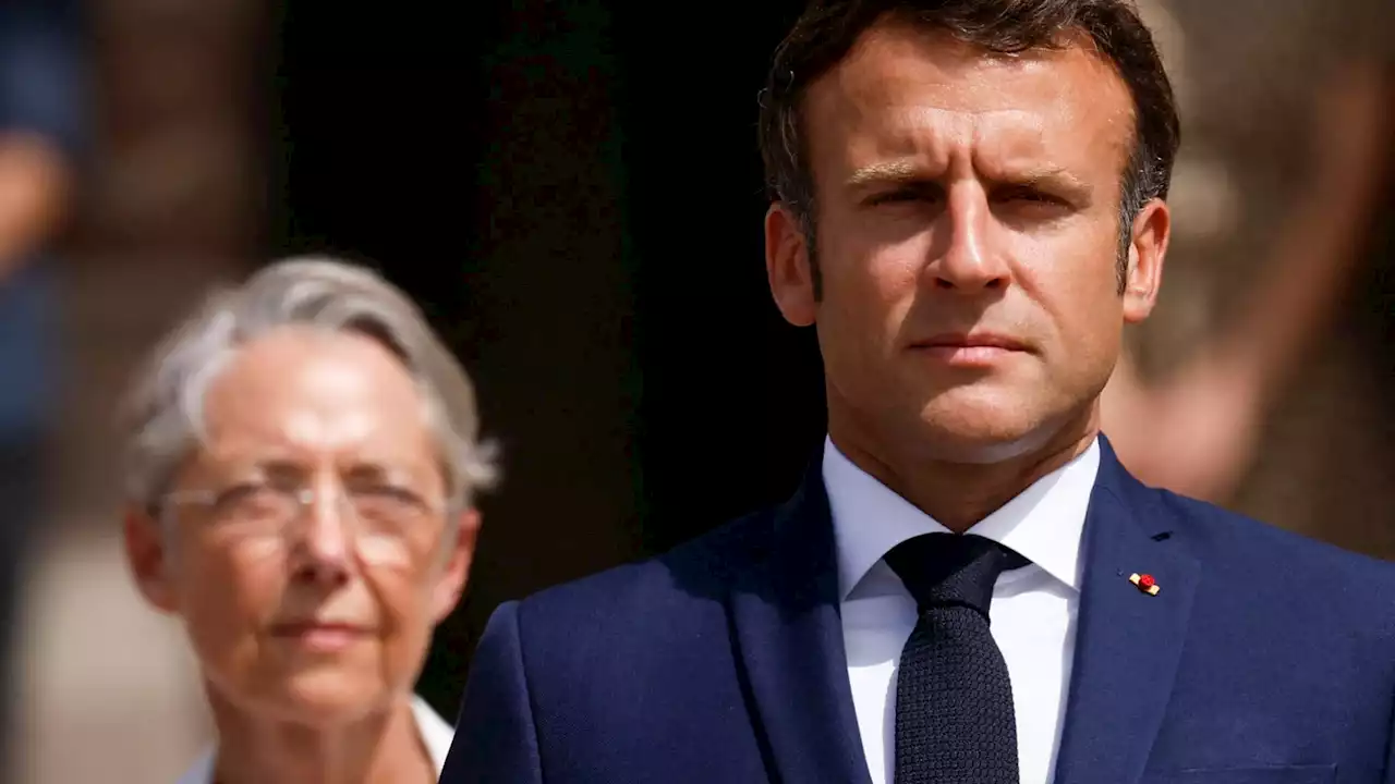 La popularité d'Emmanuel Macron et d'Élisabeth Borne en baisse