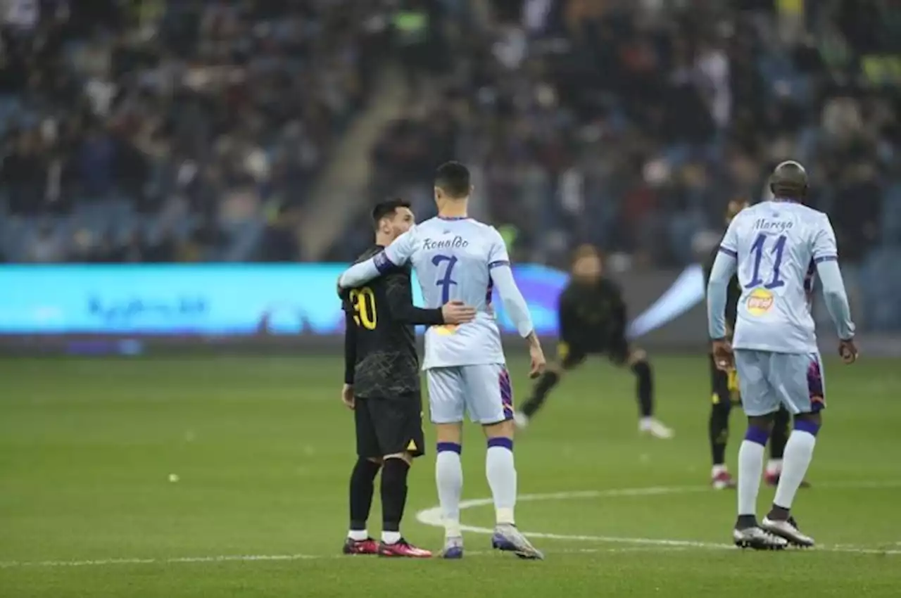 Miris, Begini Cara Cristiano Ronaldo Pasarkan Namanya ke Eropa - bolastylo.bolasport.com