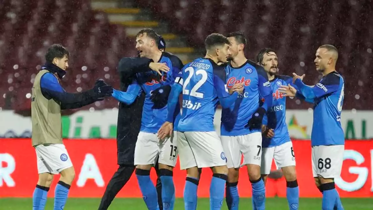 Napoli ease to 2-0 win at Salernitana