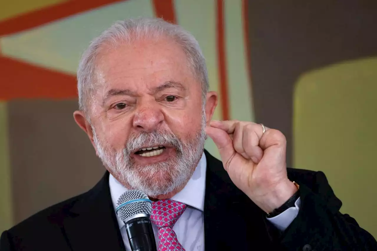 Presidente Lula destituye al comandante del Ejército