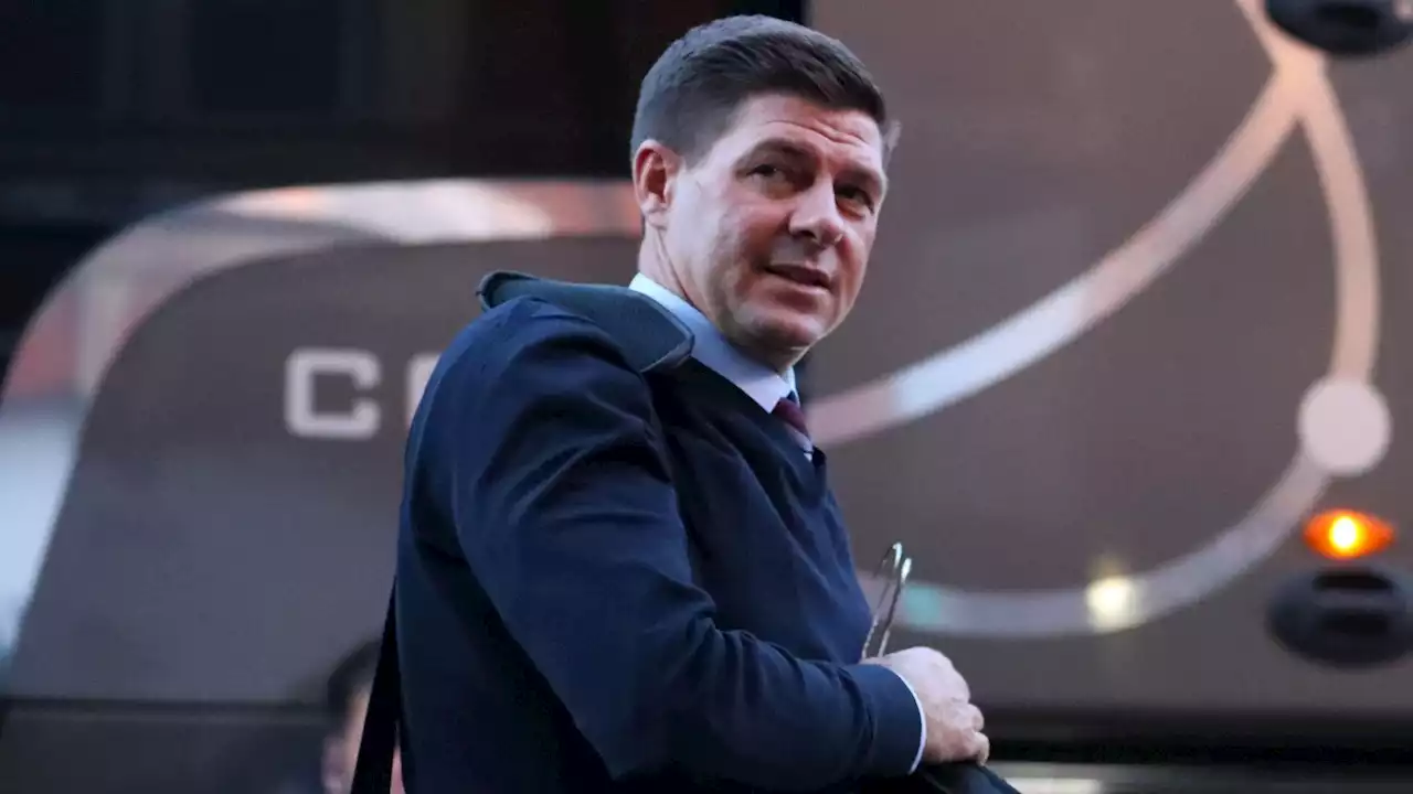 Gerrard offers to help Liverpool sign top target but warns club about becoming 'obsessed' - Football365