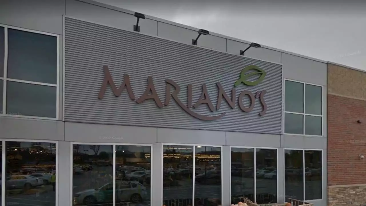 Employee in custody after shooting at Glenview Mariano's: police