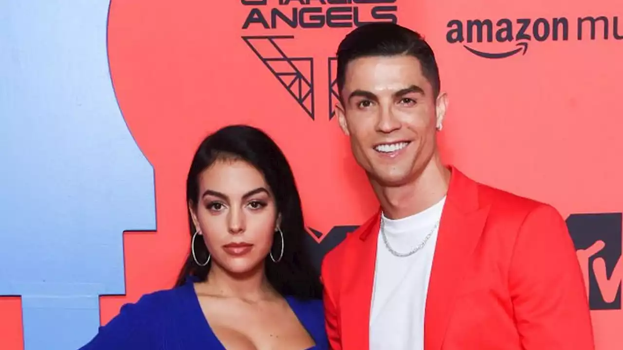 Tuntutan Makan Yang Luar Biasa, Cristiano Ronaldo & Georgina Rodriguez Kesulitan Cari Koki | Goal.com Indonesia