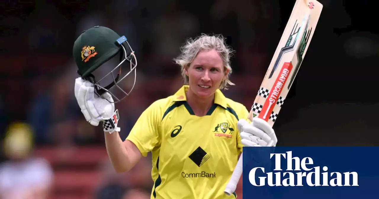 Beth Mooney century leads Australia to 101-run win over Pakistan