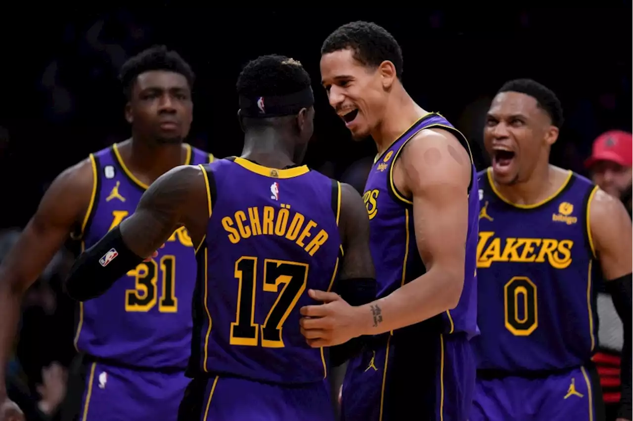 Lakers edge Grizzlies on Dennis Schröder’s clutch play