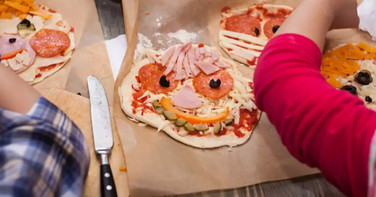 Dad stands by comments after telling daughter her cooking 'sucks'