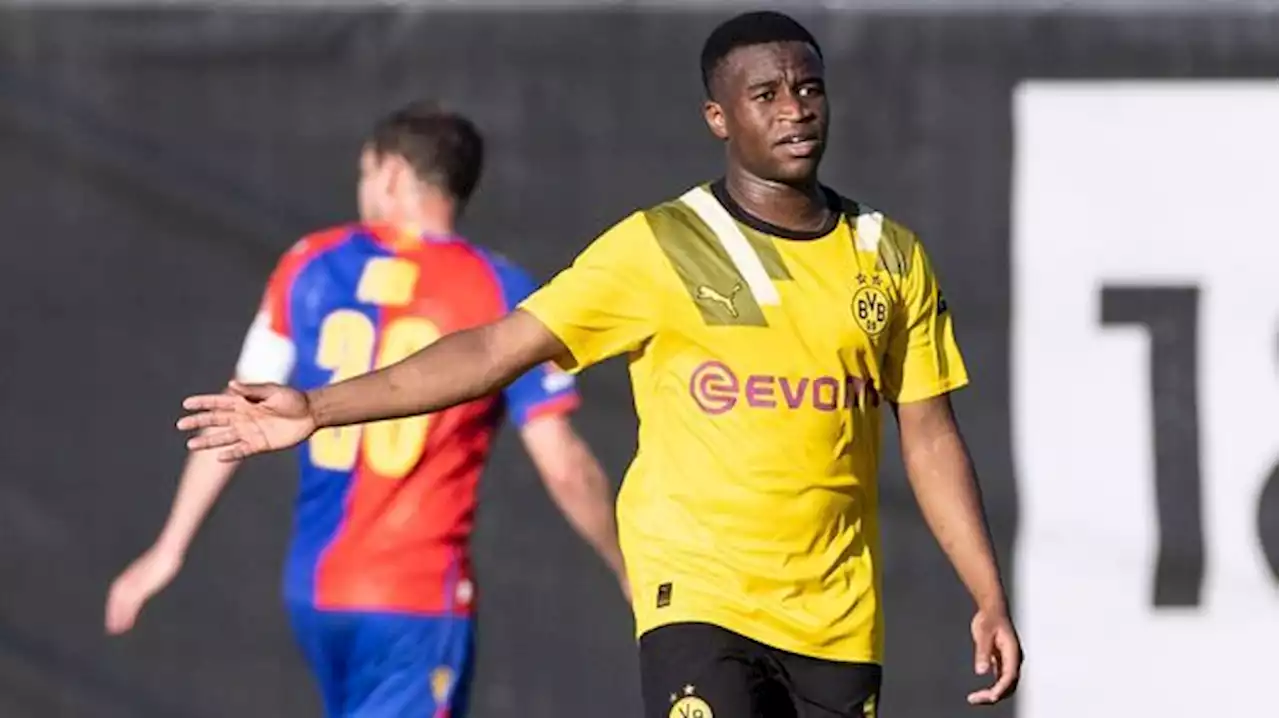 Bundesliga - Borussia Dortmund: Offiziell! Youssoufa Moukoko verlängert bis 2026