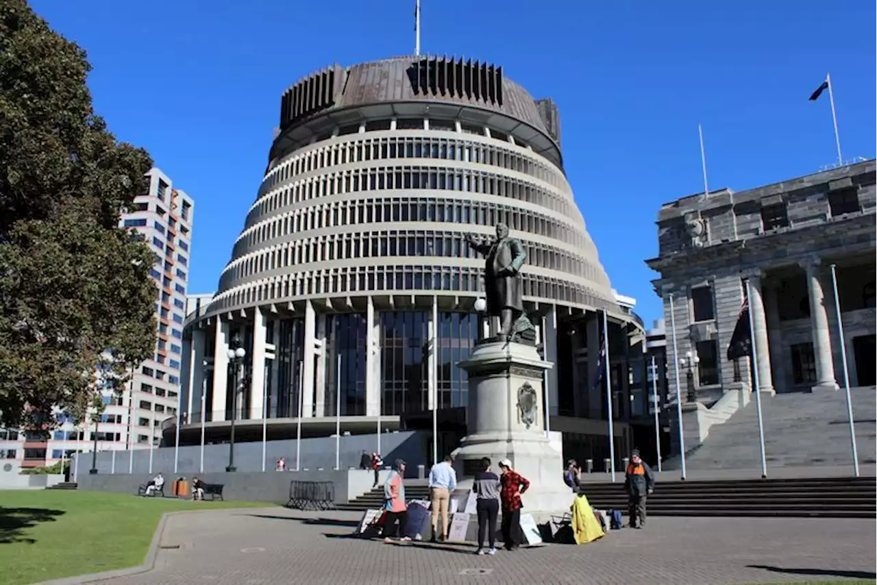 Chris Hipkins set to replace Jacinda Ardern as New Zealand prime minister