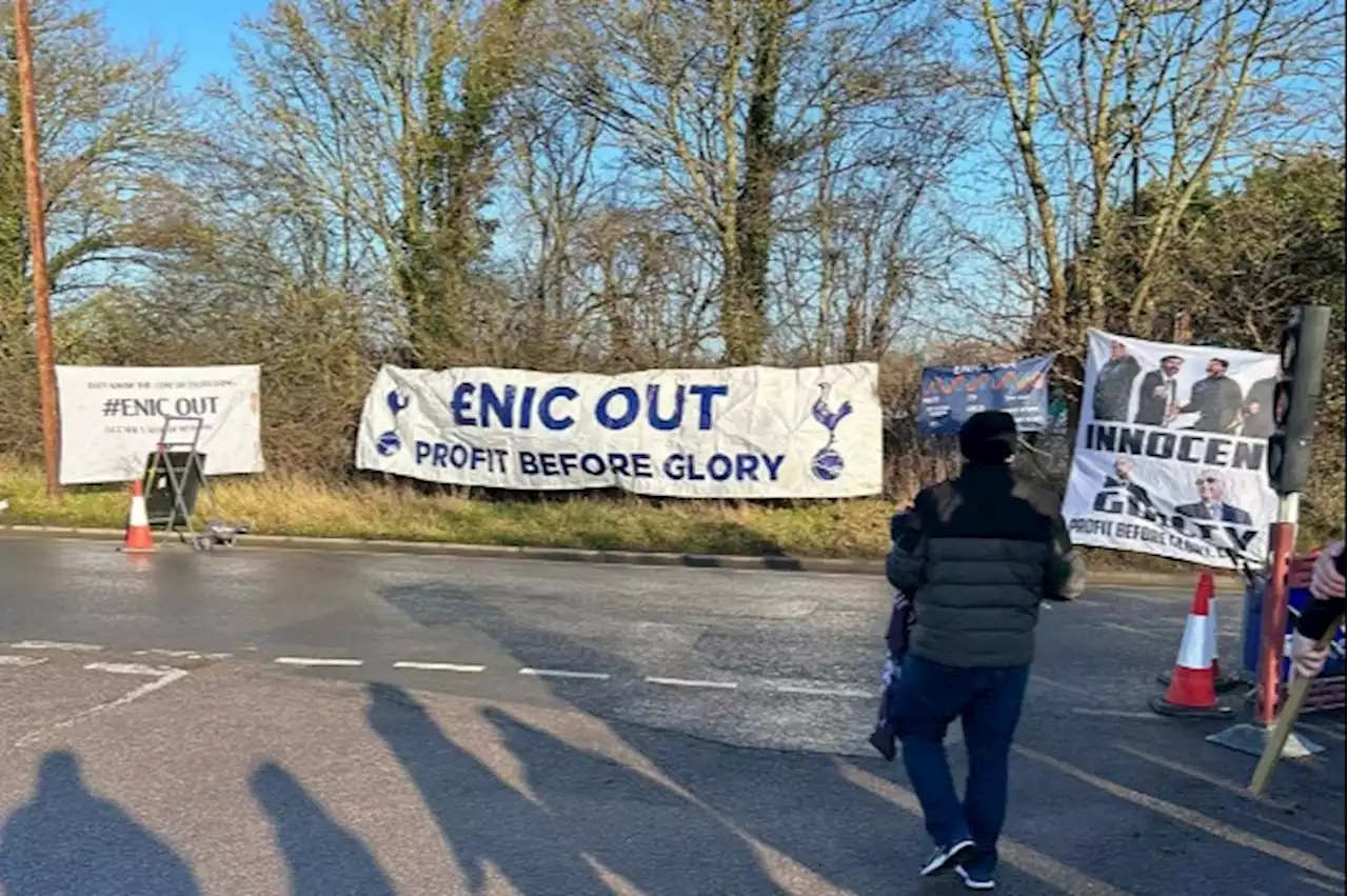 Tottenham fans protest against ENIC and Levy outside the club's training ground