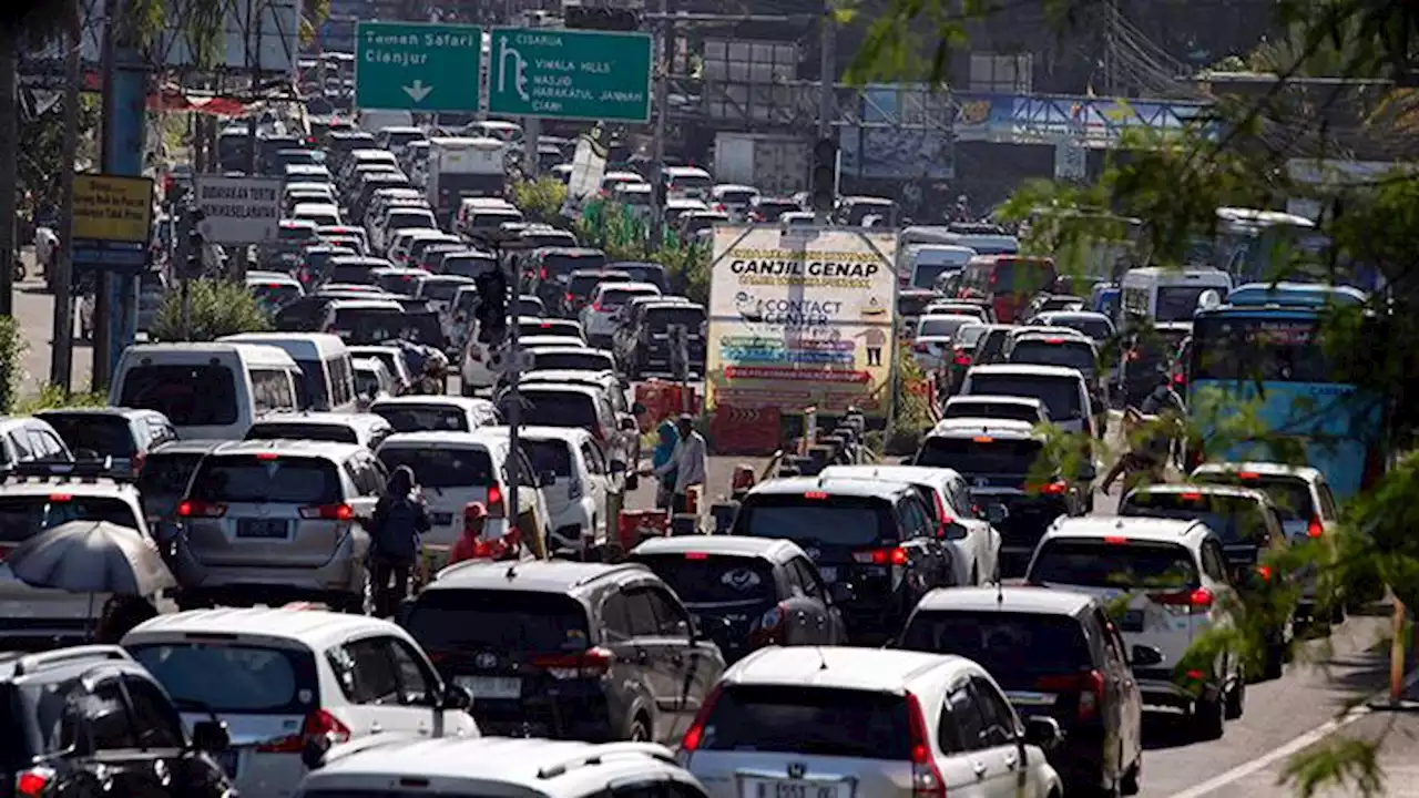 Kemacetan Kawasan Puncak pada Liburan Tahun Baru Imlek