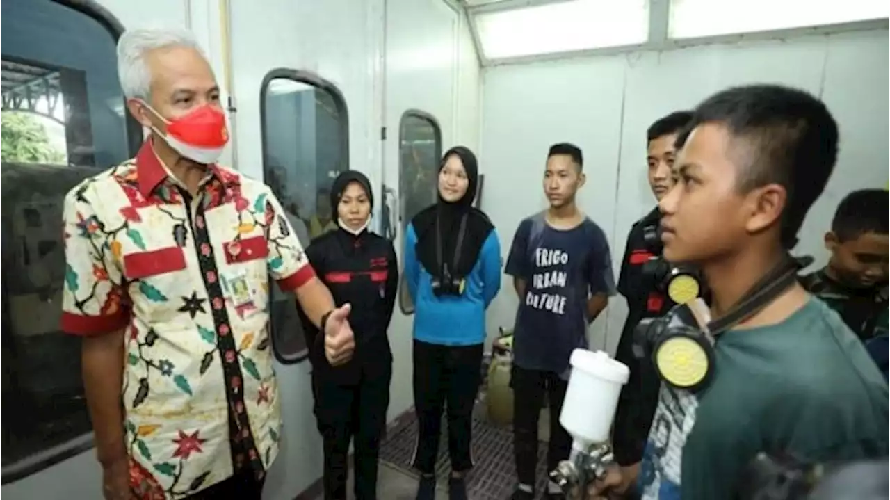 Cara Unik Relawan Sosialisasikan Ganjar Layak Jadi Capres ke Milenial Jateng