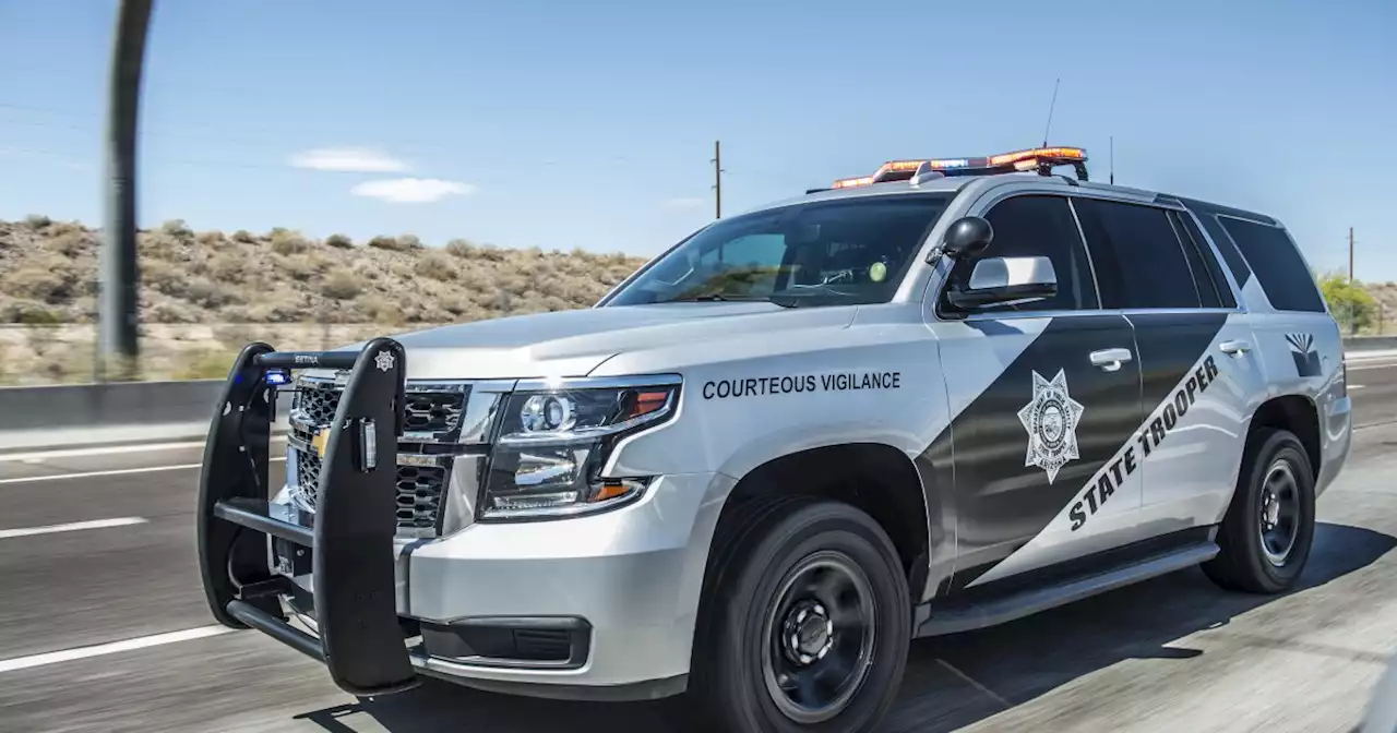 Two dead, two hurt in crash on U.S. 93 north of Wickenburg