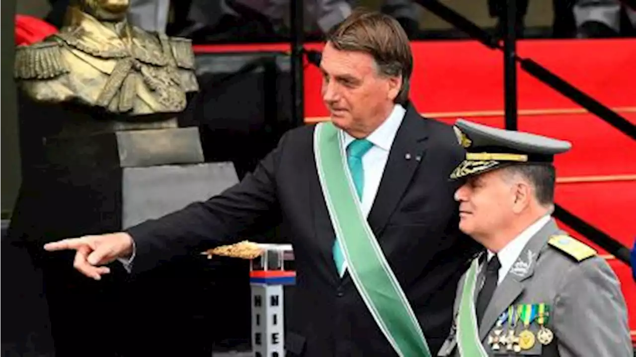 Lula destituyó al comandante del Ejército nombrado por Bolsonaro