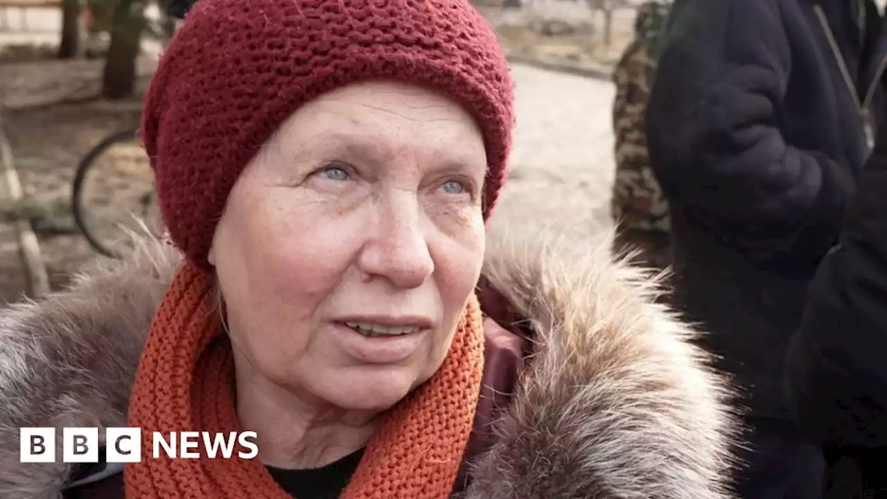 Ukraine war: Resilient civilians return to liberated town of Lyman