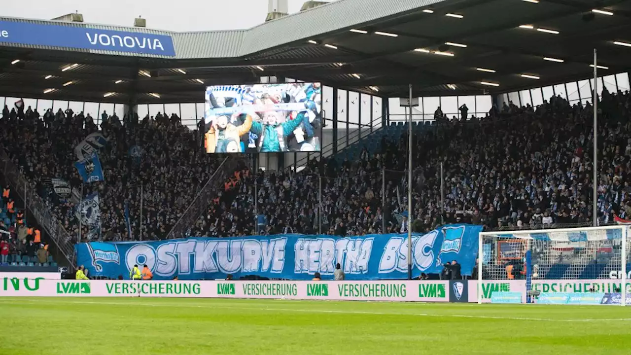 Hertha-Fans stürmen Verkaufskiosk im Bochumer Stadion