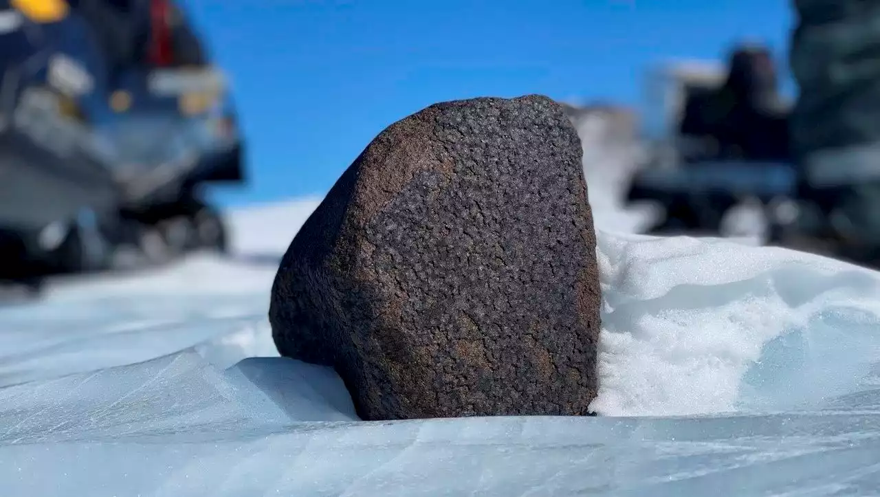 Entdeckung in der Antarktis: Forscherteam findet 7,6 Kilo schweren Meteoriten