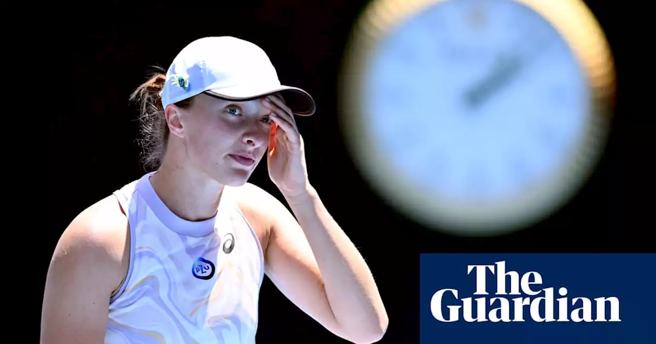 Elena Rybakina stuns world No 1 Iga Świątek to reach Australian Open qurater-finals