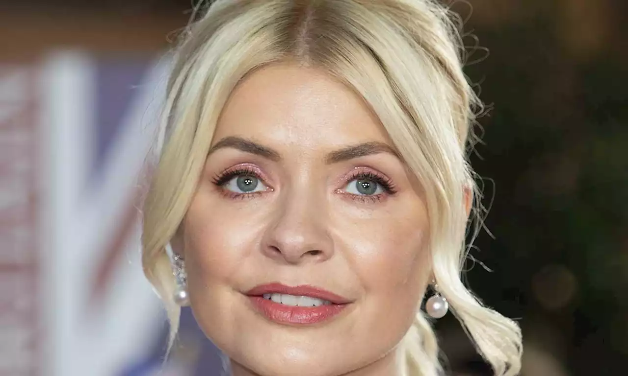 Holly Willoughby makes heartfelt plea in emotional post