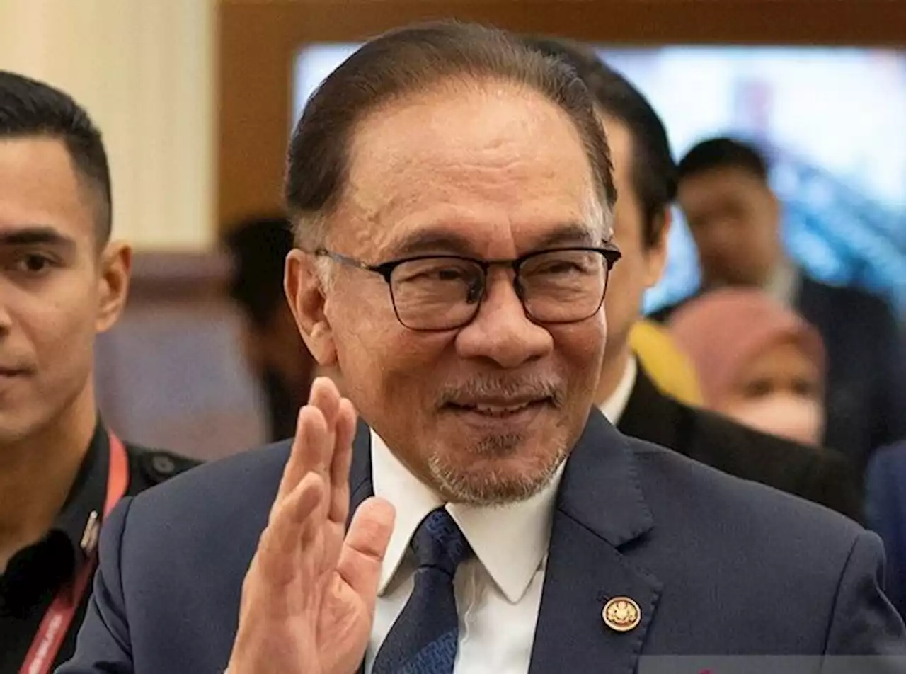 Cara Unik PM Anwar Ibrahim Ucapkan Selamat Imlek Lewat Video Kelinci