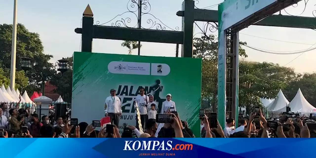 Jokowi Ikut Jalan Sehat Harlah NU di Solo Bersama Ibu Negara dan Jan Ethes