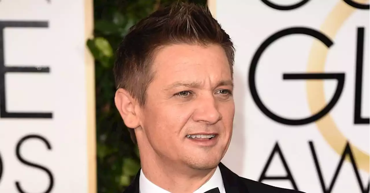 Après son accident de dameuse, l'acteur Jeremy Renner promet de réparer ses '30 os cassés'