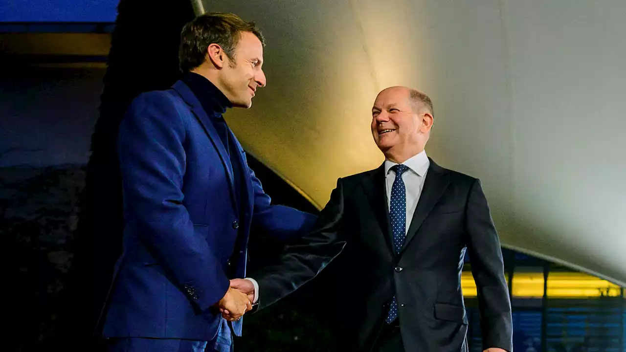 Entre Macron et Scholz, l’heure des bisous après les bisbilles