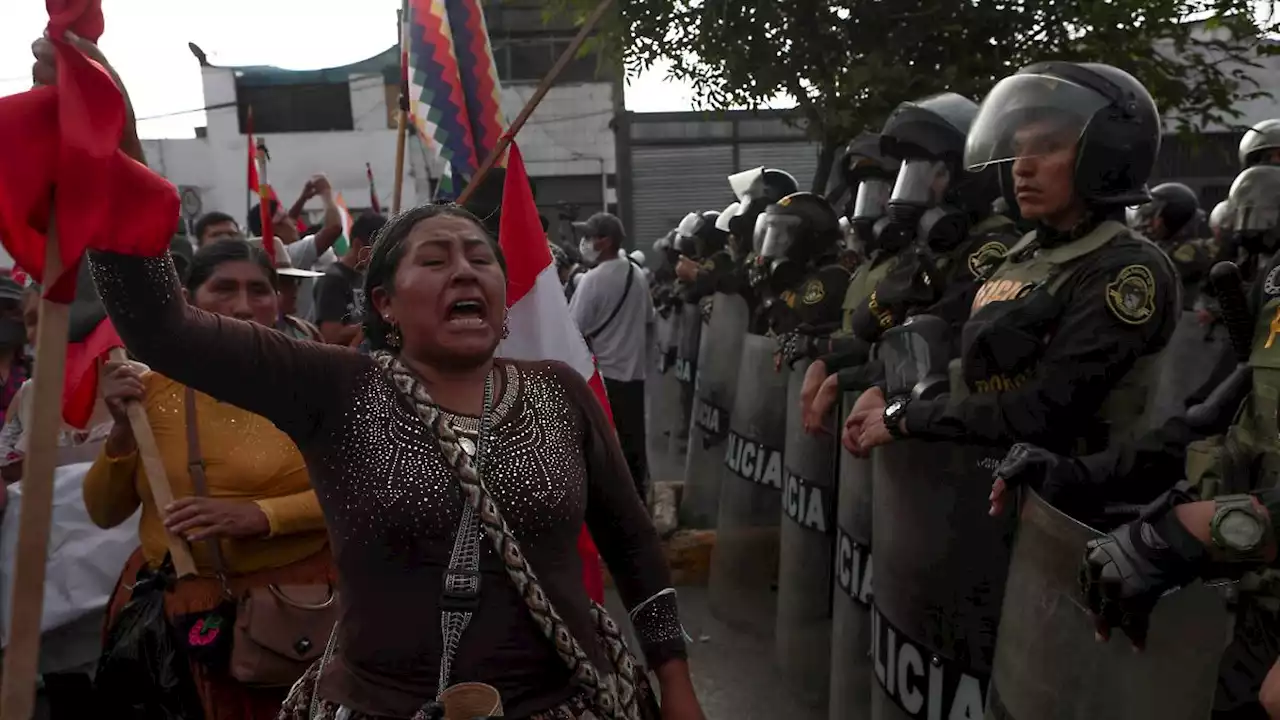 Polizei in Peru nimmt über 200 Demonstrierende fest