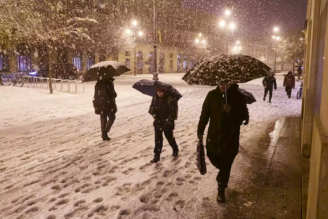 El lunes llegará con frío intenso en general y nevadas en el Cantábrico oriental