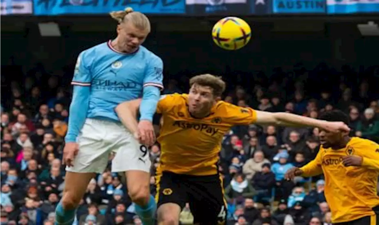 |em|Livescore|/em|; Haaland Cetak Gol, City Sementara Unggul Atas Wolves di Babak Pertama |Republika Online